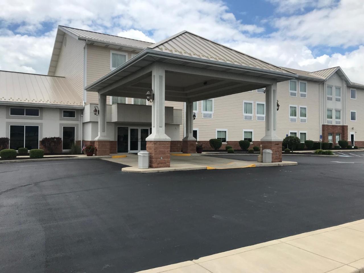 Randolph Inn And Suites Winchester 외부 사진