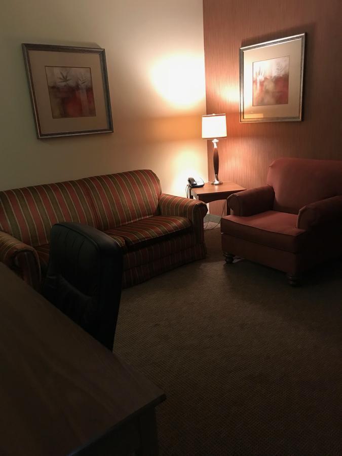 Randolph Inn And Suites Winchester 외부 사진