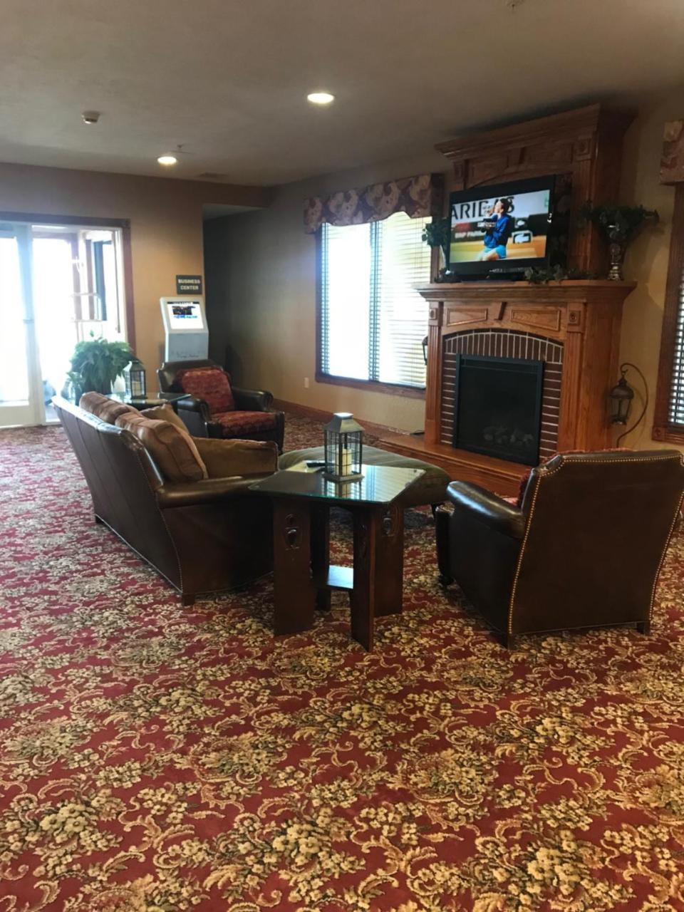 Randolph Inn And Suites Winchester 외부 사진